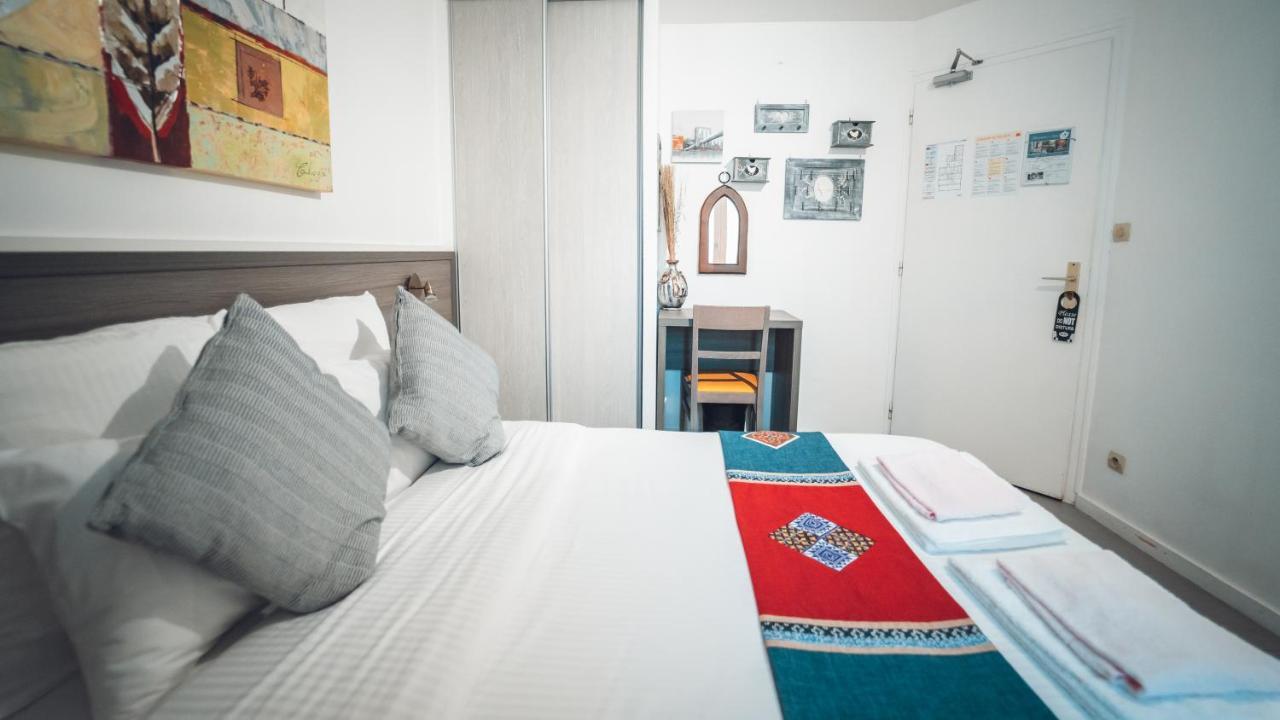 Logis Hotel Restaurant & Pizzeria Vuillot Cuiseaux Екстер'єр фото