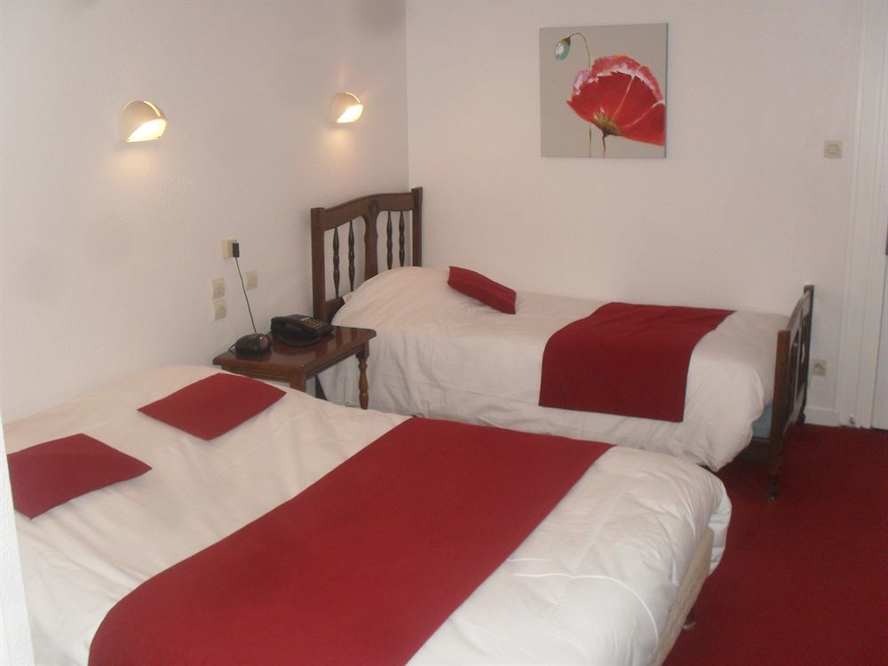 Logis Hotel Restaurant & Pizzeria Vuillot Cuiseaux Екстер'єр фото
