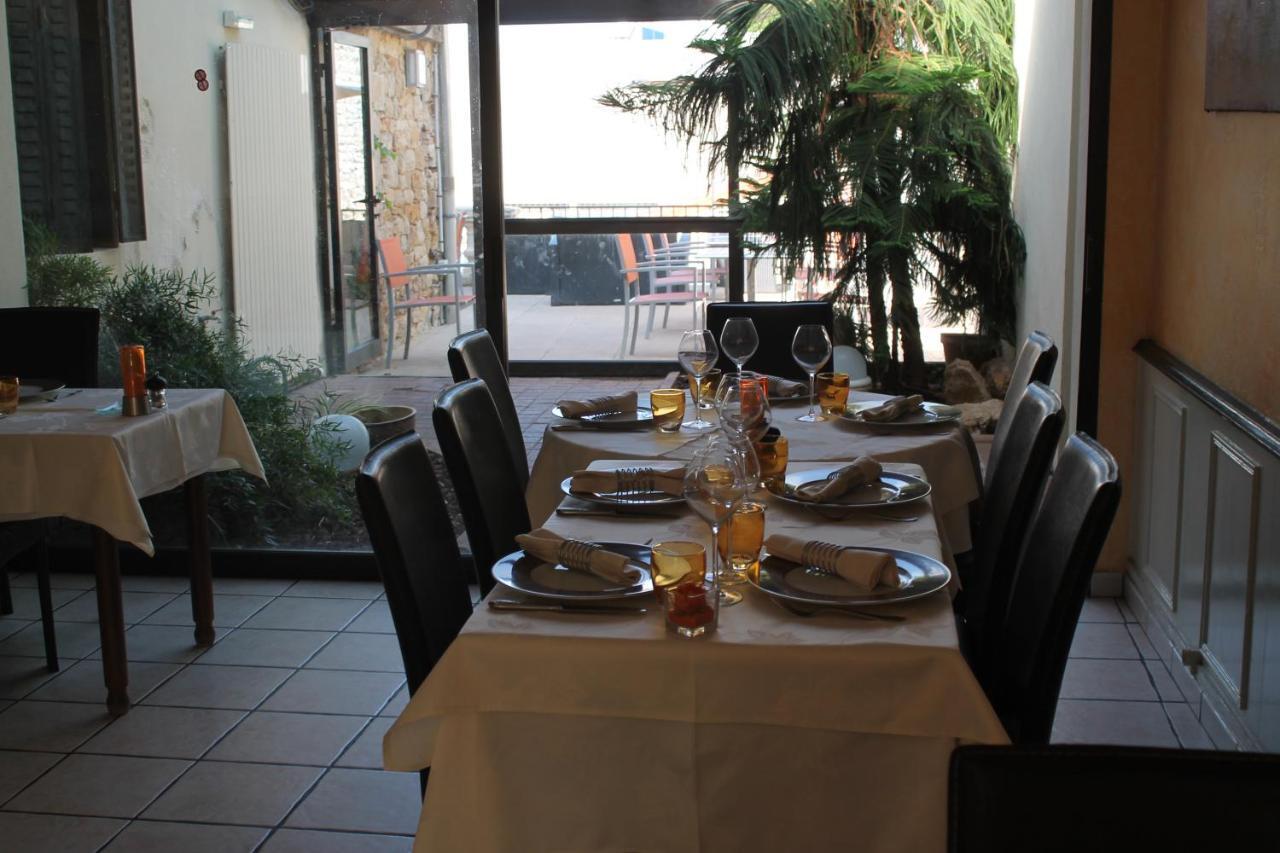 Logis Hotel Restaurant & Pizzeria Vuillot Cuiseaux Екстер'єр фото